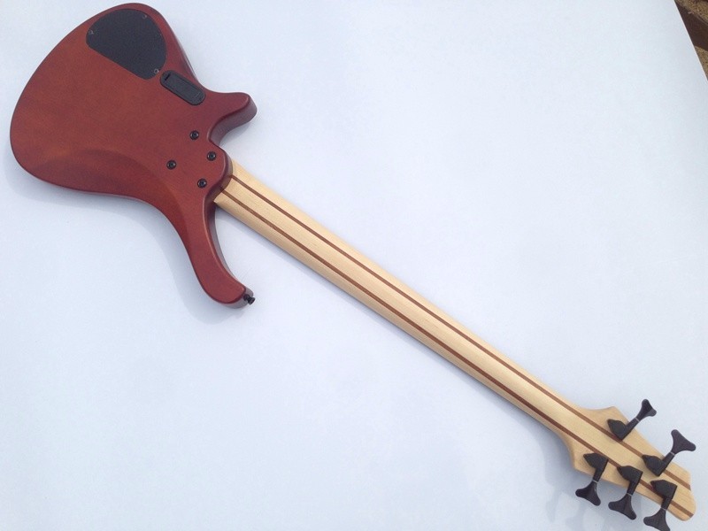 professional high quality 5 string permance bass guitar Through Neck rosewood and Mahogany body