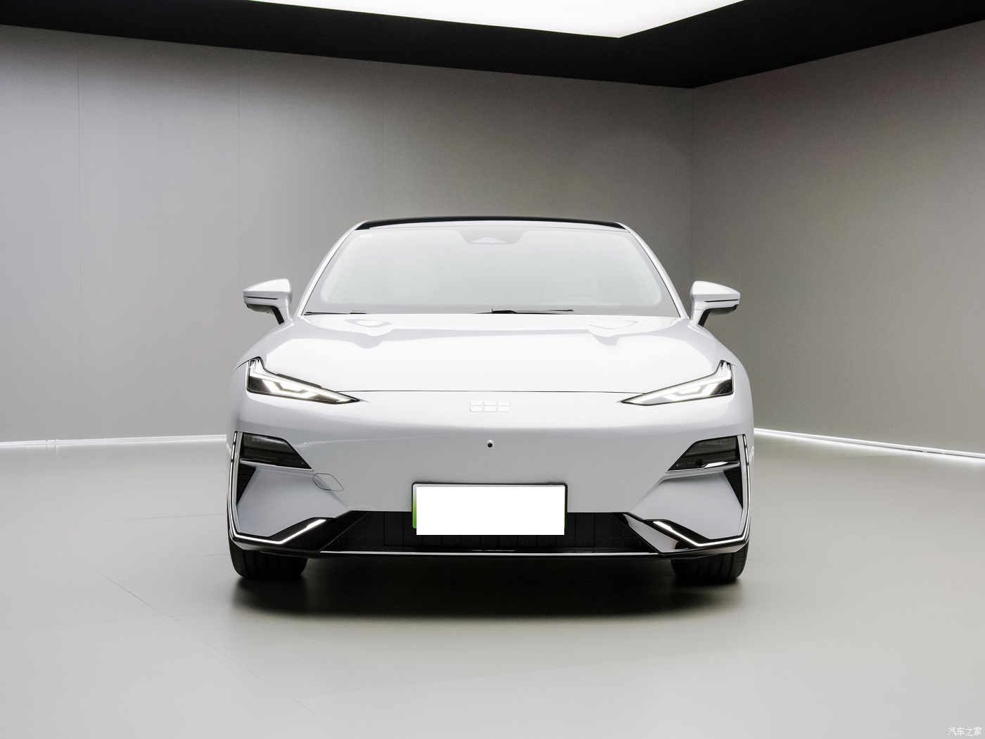 2024 Geely Galaxy E8 Electrico Sedan Automotive 665KM Range Max Speed of 190 Km/h 5 Seats Energy Vehicle