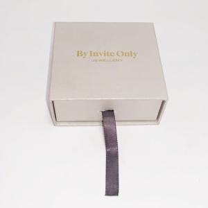 Quality Drawer Type Jewelry Paper Box White Color , Recycled Jewelry Gift Boxes wholesale