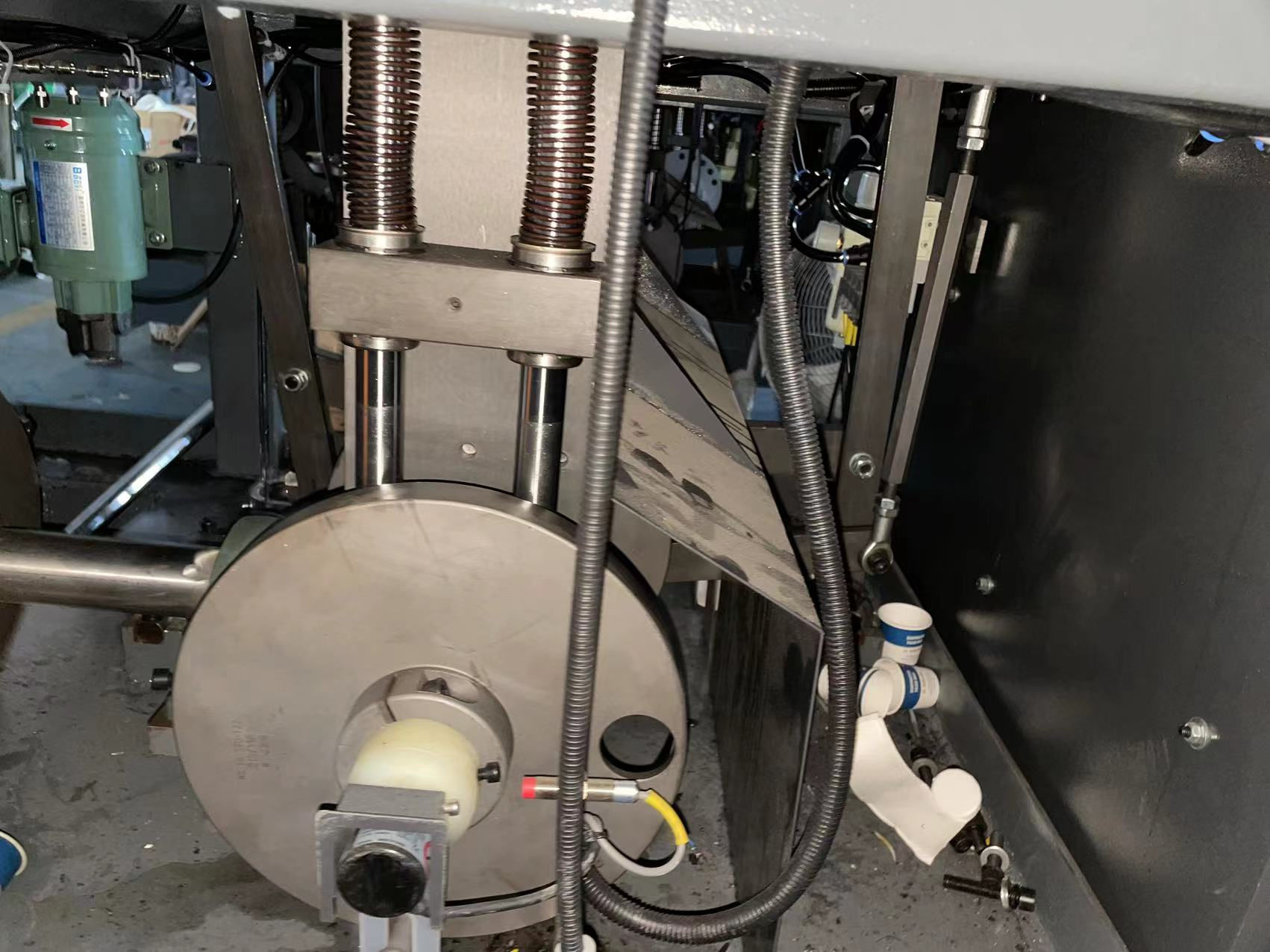High Speed Paper Cup Production Machine for Food Beverage Fully Automatic Disposable Paper Coffee Cup Making Machine