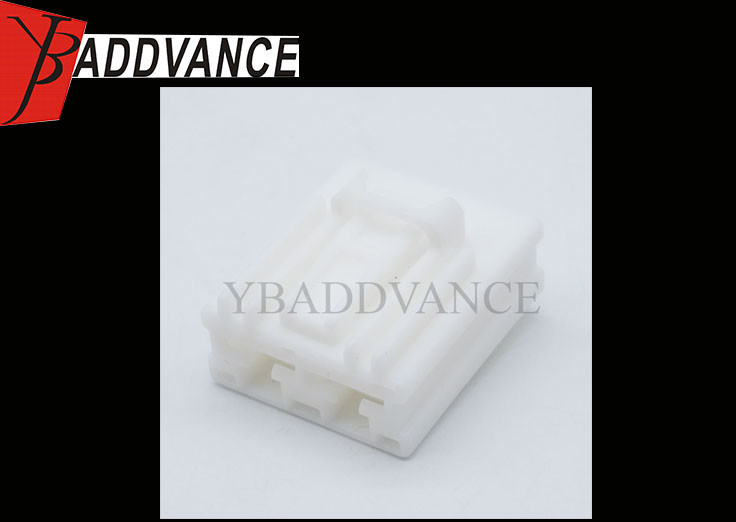 7187-5724 90980-12900 Female 2 Pin Waterproof White Connector Plug Housing For T oyota