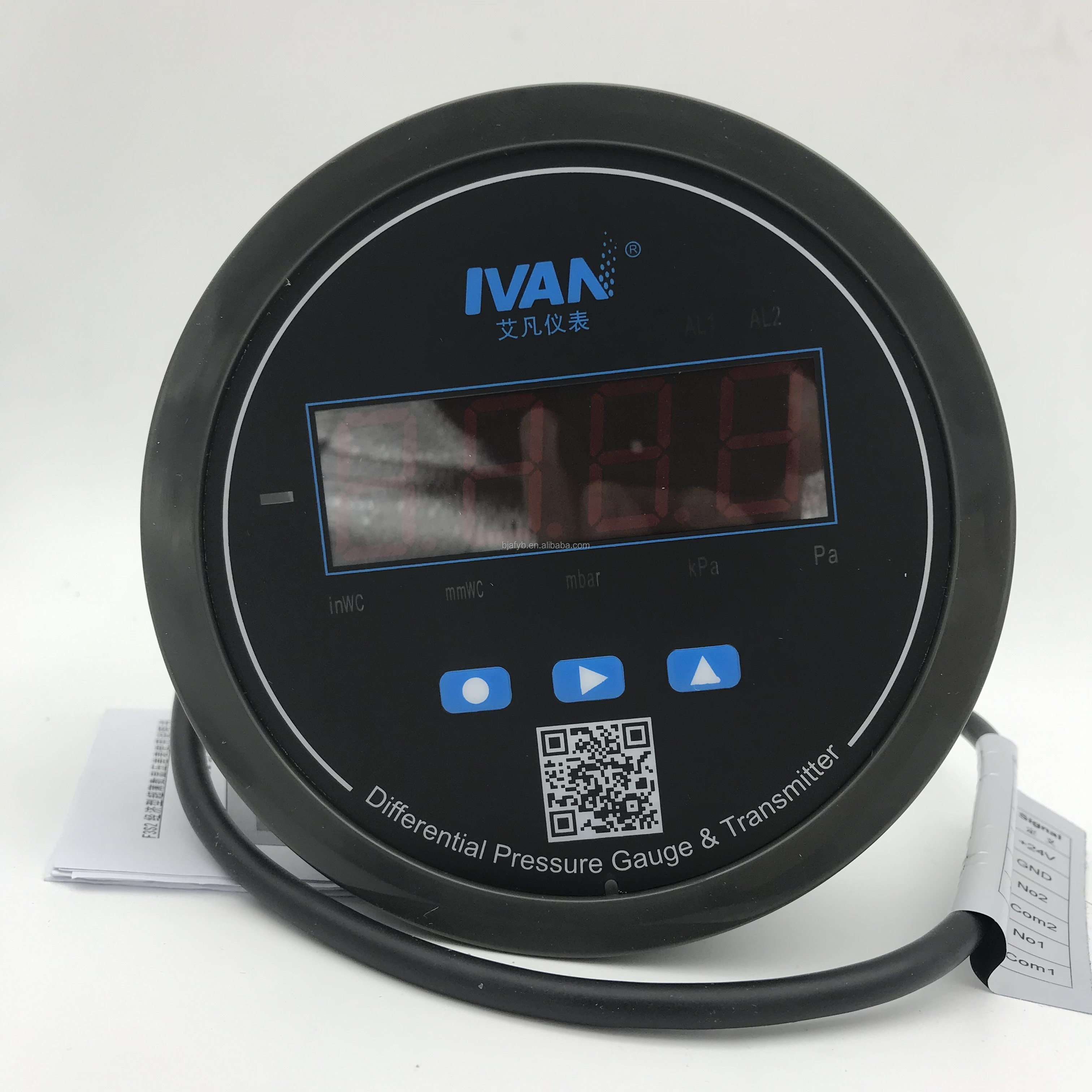 AF700 Red Oil Manometer For Differential Pressure Monitoring In OEM Settings