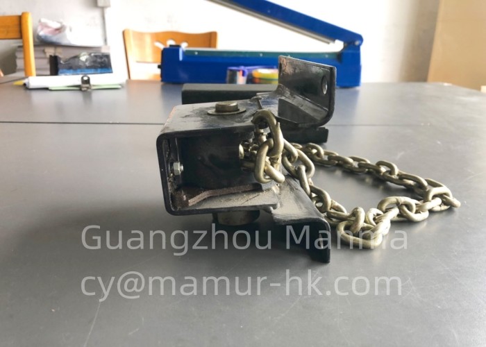 Tire Hanger ISUZU Chassis Parts For NKR NPR NQR ELF QKR 8-97182113-2