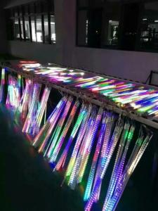 Quality 110v/220v/240v Voltage and Christmas/Halloween Holiday Name led meteor shower light wholesale