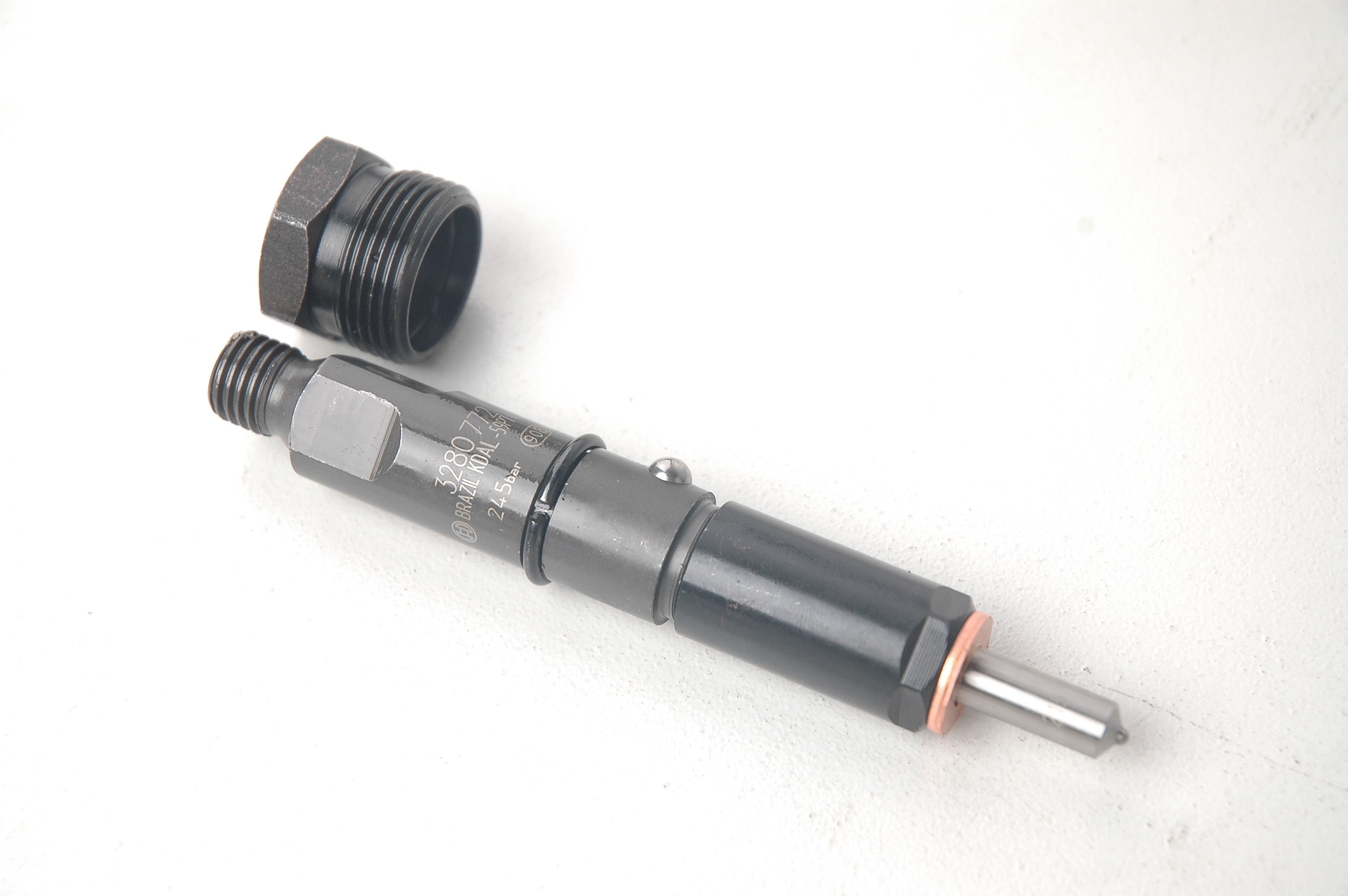 Cummins 6BT Diesel Engine Parts Genuine CLG Excavator Common Rail Fuel Injector Assy 3280772