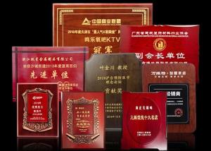 Quality Solid Wooden Shield Plaque 3D Engraving Soldier Souvenirs With Leather Box wholesale