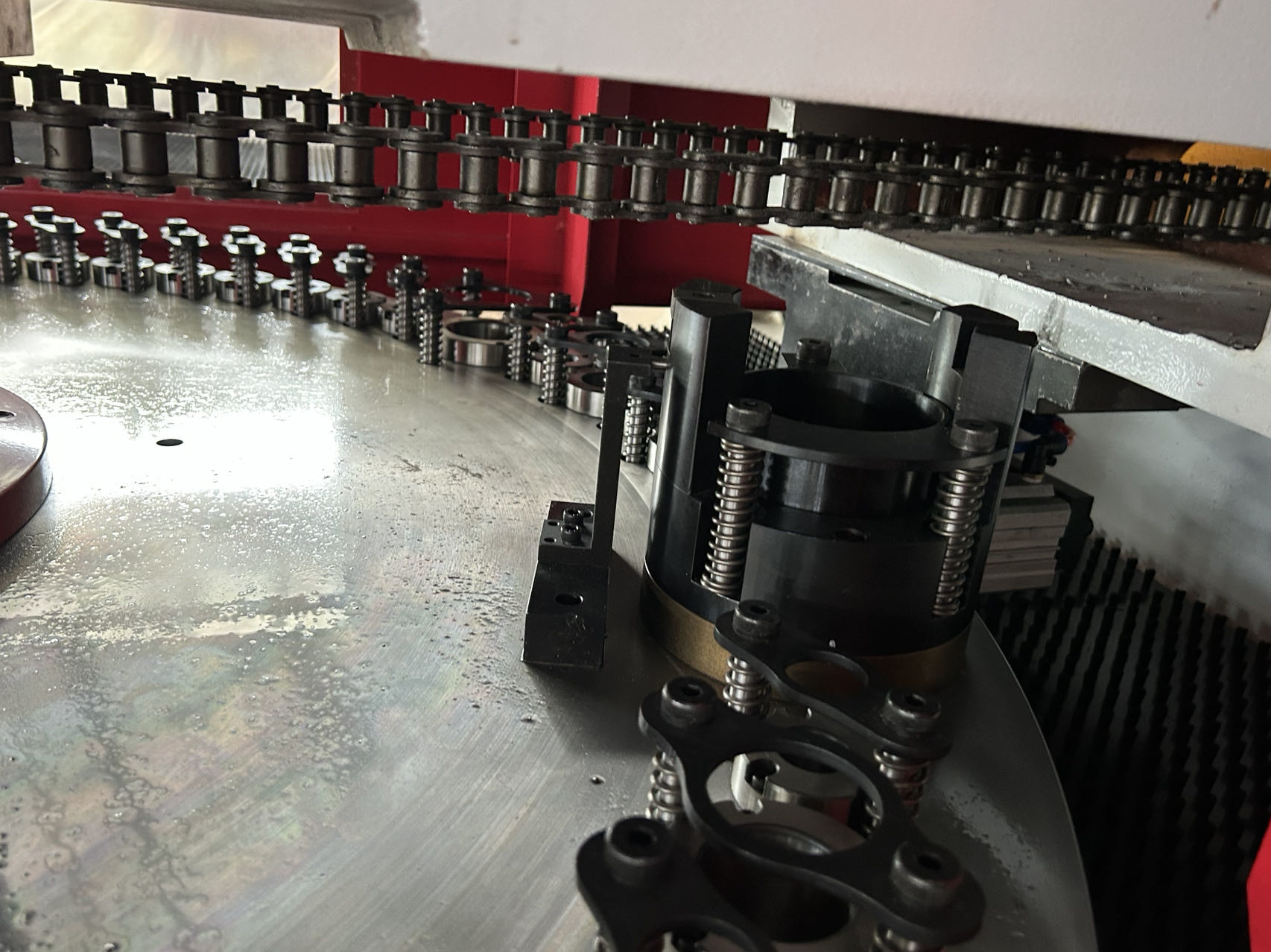 CNC Turret Machine Stamping 380V 50Hz Sheet Metal Punching Machine