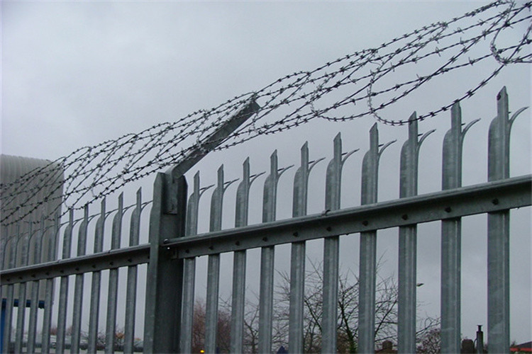 Steel Palisade Fencing Pale 2.4m High 2mm W Triple Point Galvanised
