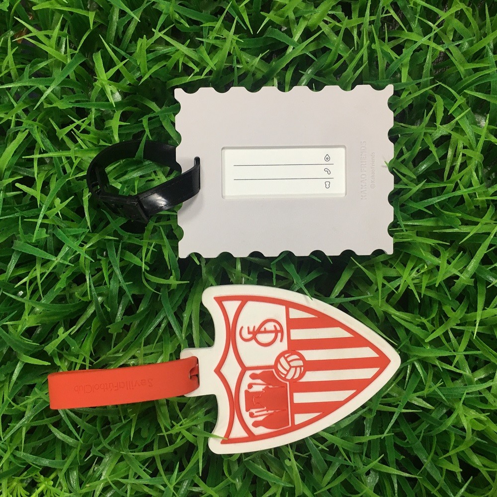 eco flexible PVC rubber embossed pvc patch customized shape Key chain