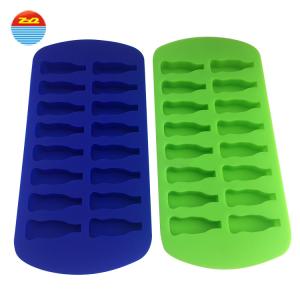 China Water Bottle Cylinder Decorative Silicone Ice Cube Trays Multi Purpose Storage Trays on sale