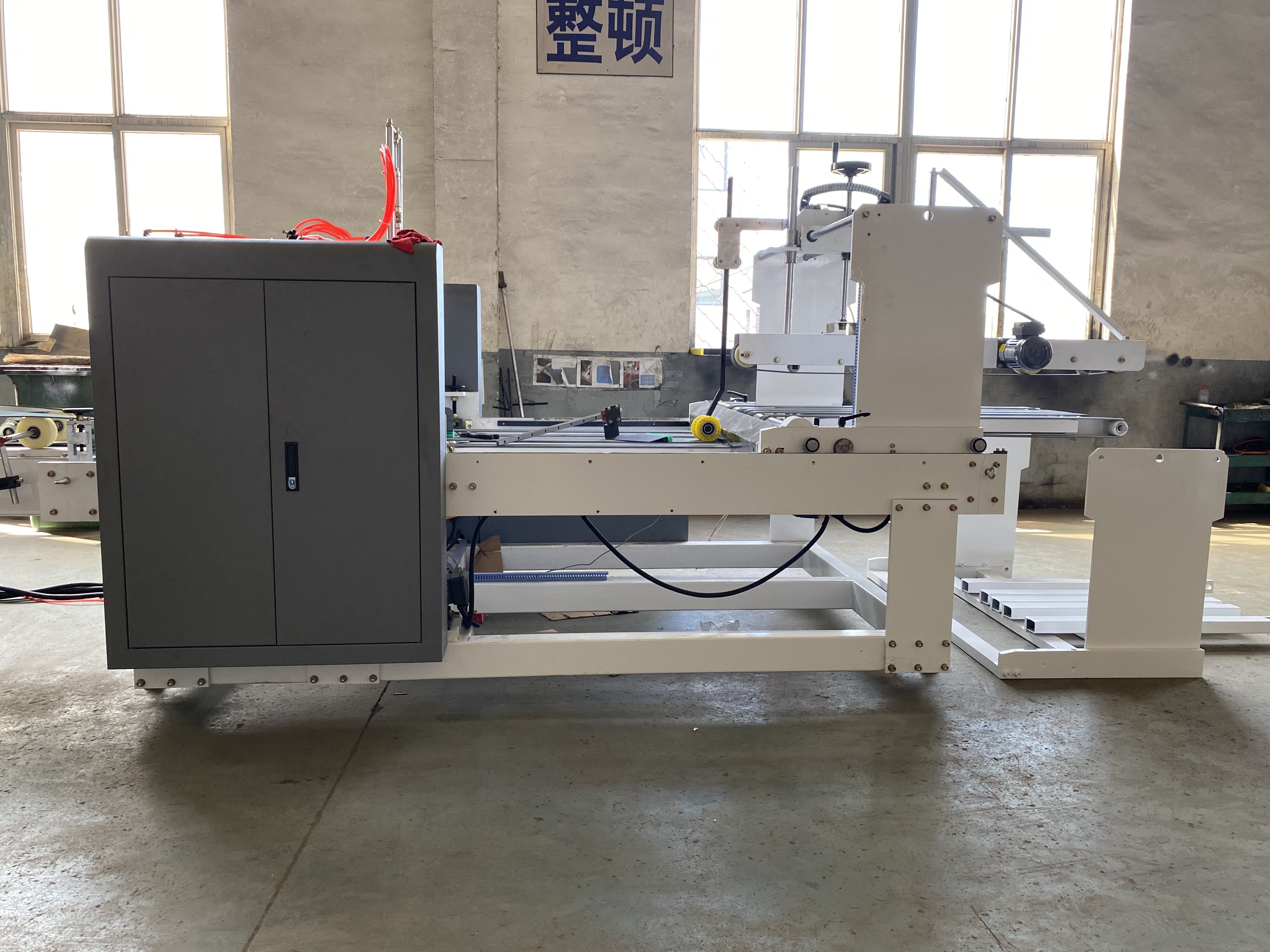 Flute Cardboard Carton Box Stitching Machine Corrugator Adjustable
