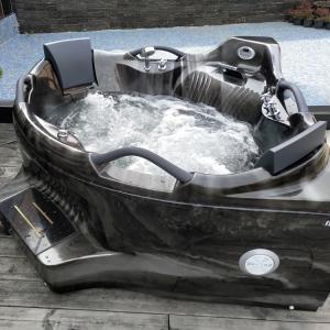 Quality Jacuzzi Whirlpool Corner Jetted Tub 2 Person Sex Massage 1560x800mm wholesale