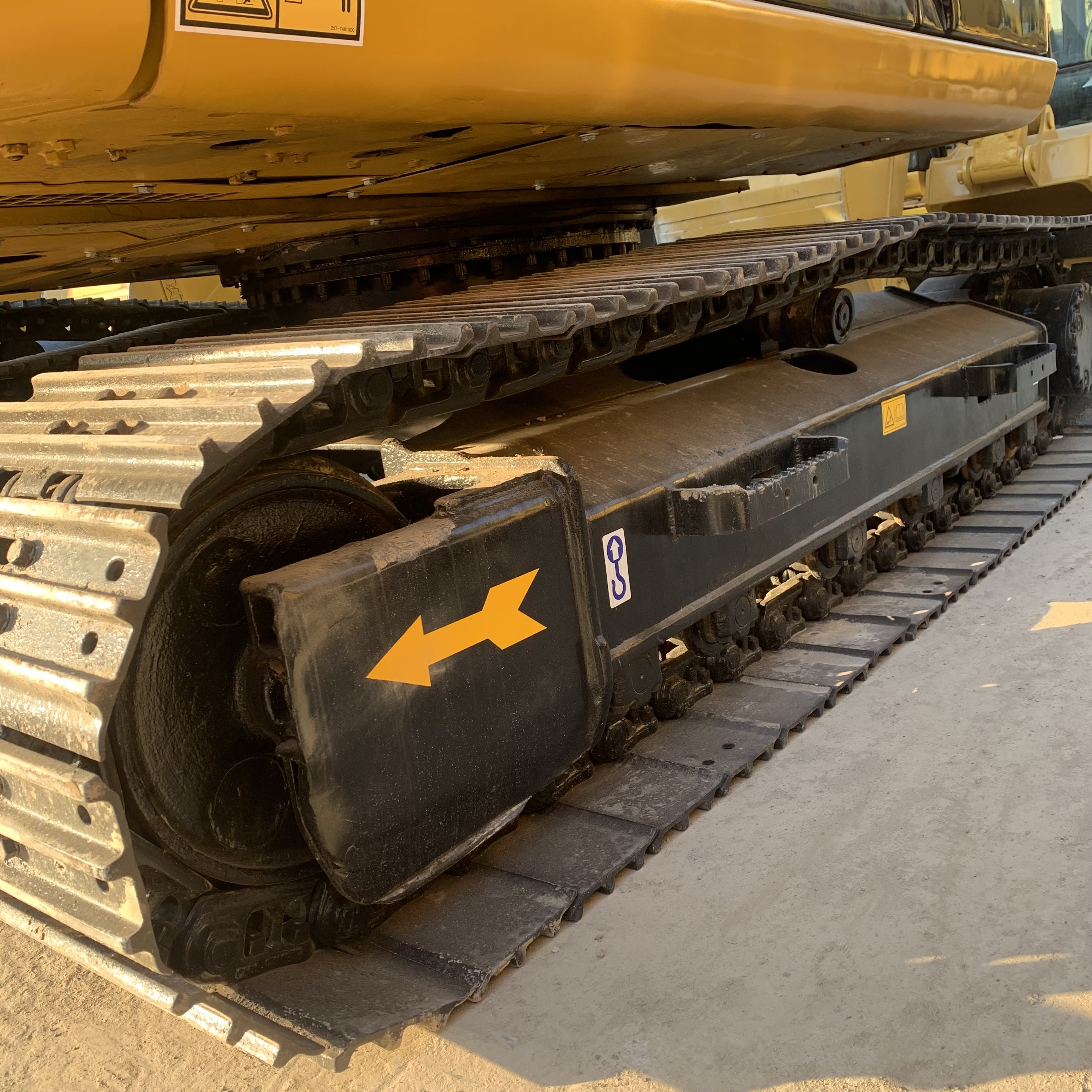 CAT313D2 Excavator 13ton Mini Used 67KW 13000 KG in Shanghai with Excellent Condition