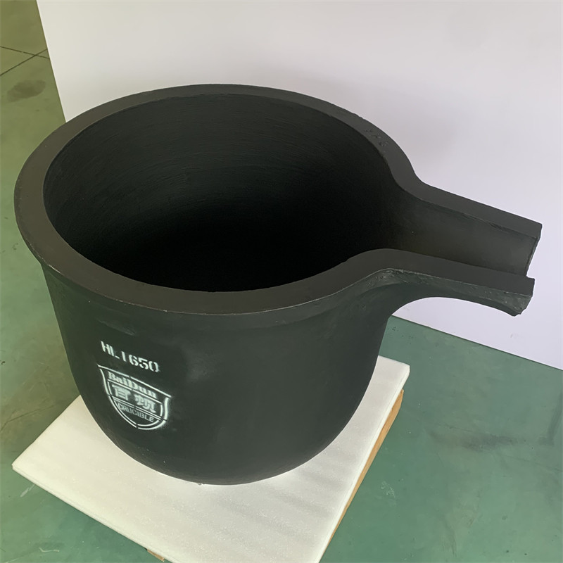 Thermal Shock Resistance Crucible With Pouring Nozzle Metal Melting Silicon Carbide Graphite Chemical Inertness