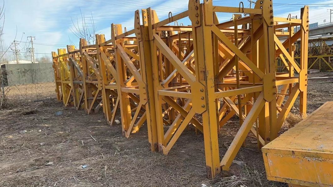 in 2013, We Sold Second-Hand Tower Crane T5512-6
