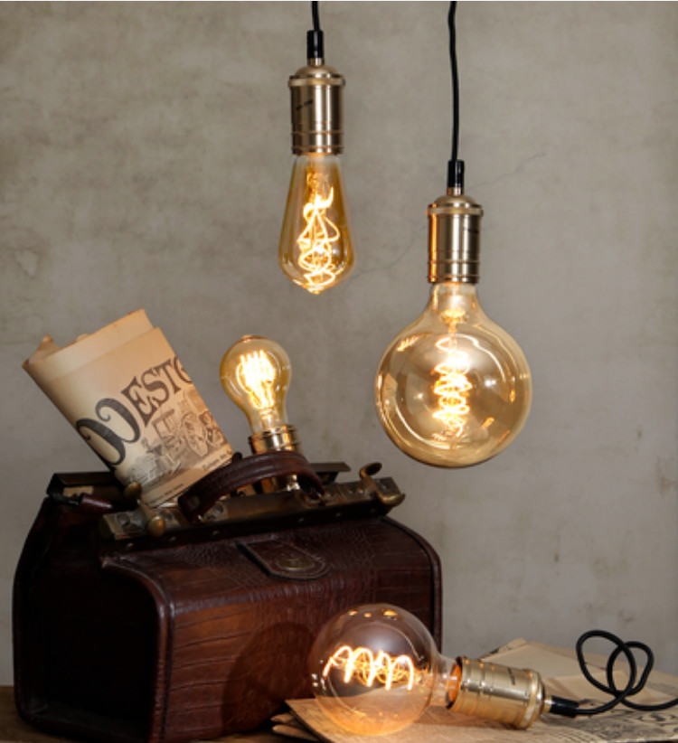 360lm E27 LED Edison Dimmable Vintage Light Bulbs 2200K Smoke