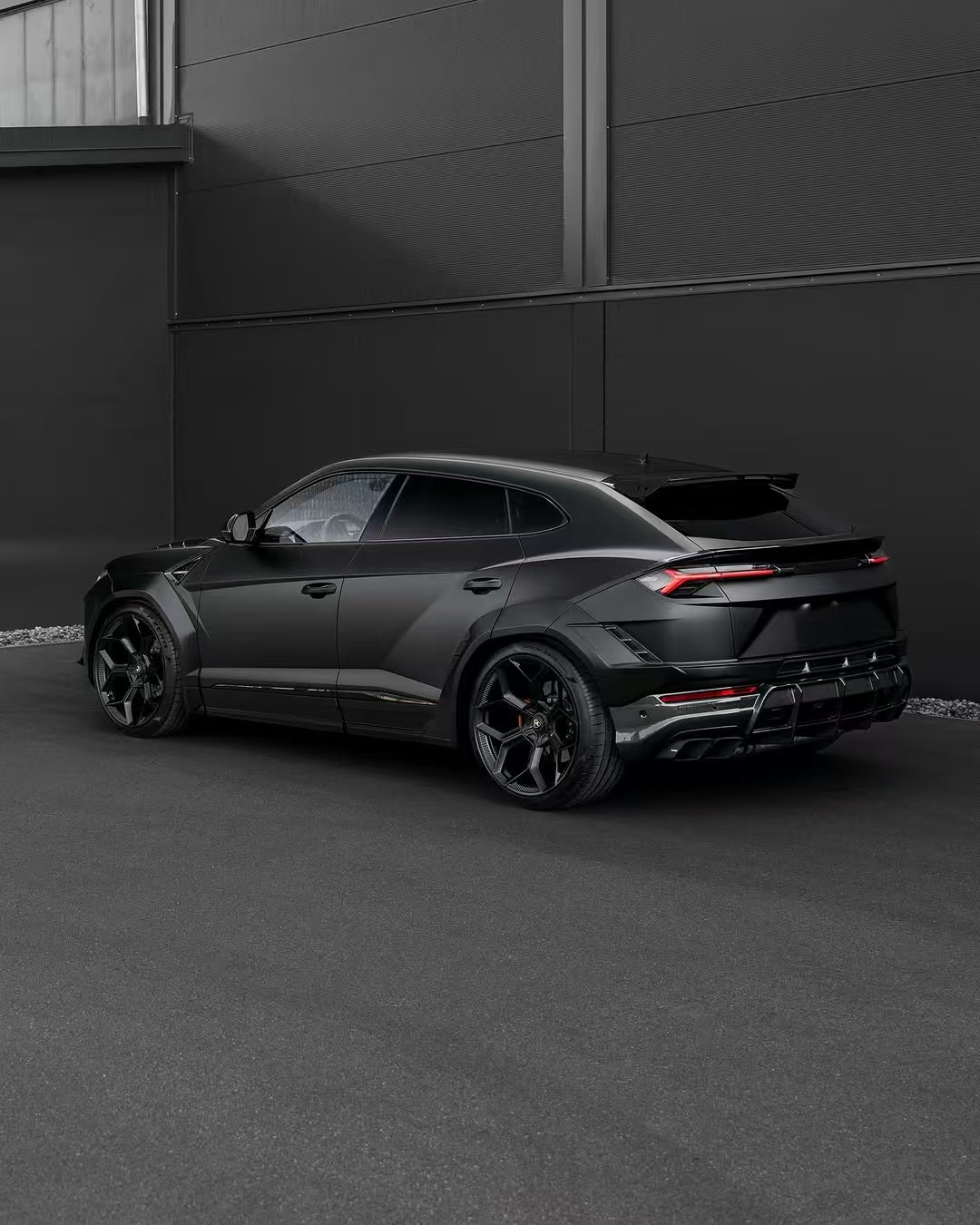Lamborghini URUS Carbon Body Kit NT Style Front Lip Diffuser Spoiler Custom Wide Body Kits