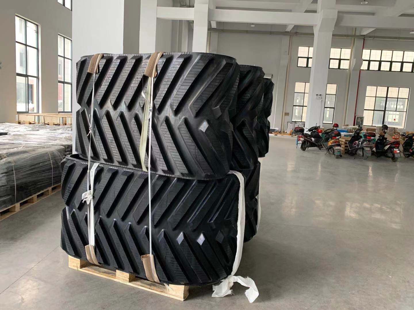 Tractor Rubber Track 30X6X66 For Challenger MT800