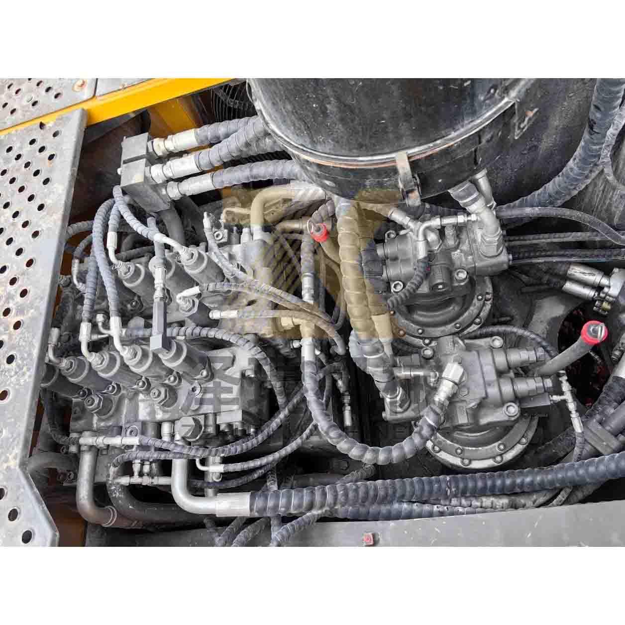 Used Volvo Ec480DL Excavator with 1.77-3.8m3 Bucket Capacity and Good Condition