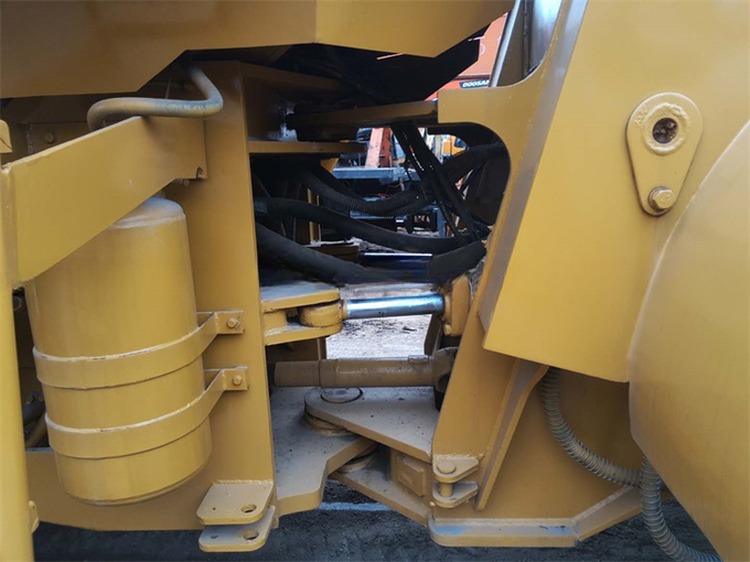 Caterpillar CAT 966G 966 Wheel Loader With Fast Loading 22500 23000 Kg Machine Weight