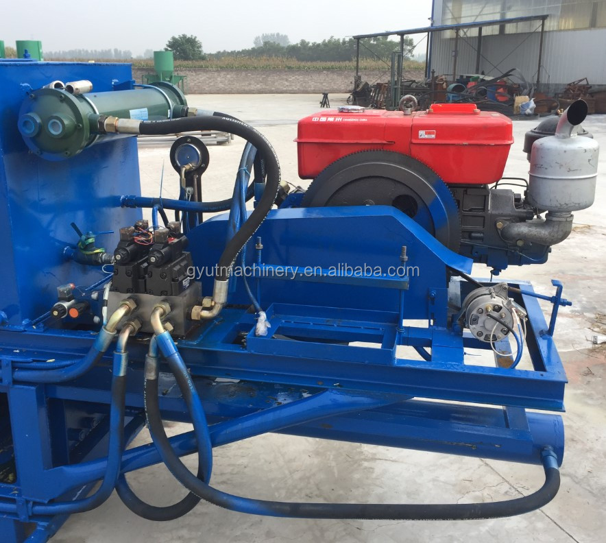 2024 Wheat Straw Grass Alfalfa Baling Machine Baler Silage Packing Machine in Pakistan