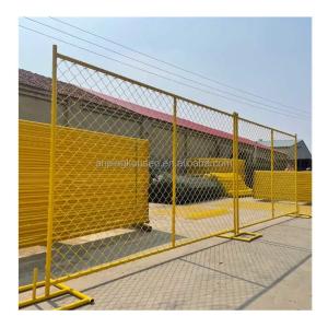 Quality Outdoor Temporary Modular Fence with Green Powder Coated Galvanized Finish in Canada wholesale