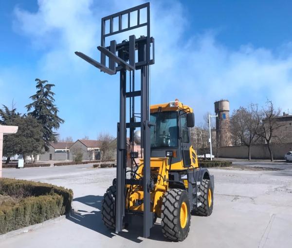 4 T Construction Fork Lift Trucks 1070mm Fork Length , Diesel Forklift Truck Ce