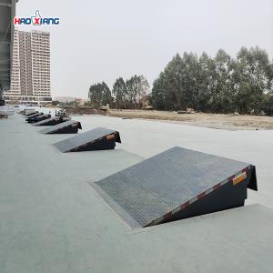 Quality Steel Adjustable Dock Plate 8000kg-15000kg Hydraulic Loading Dock wholesale
