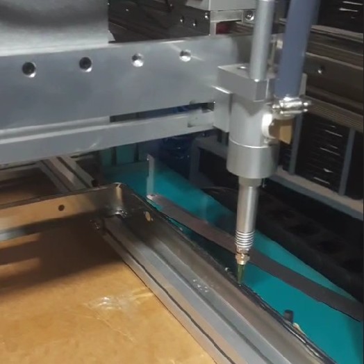 Automatic Glue Dispensing Robot 700*650*1200mm Adhesive Dispensing System 220V For Electric Oven