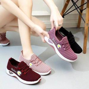 Quality Ladies Flyknit Sport Shoes wholesale