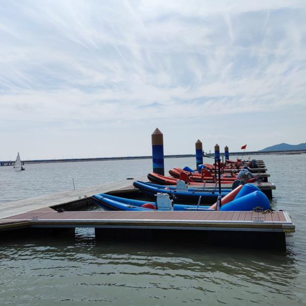 Cheap Boat Yacht Floating Dock Marina Jetty Pontoon Berth Floating Bridge for sale