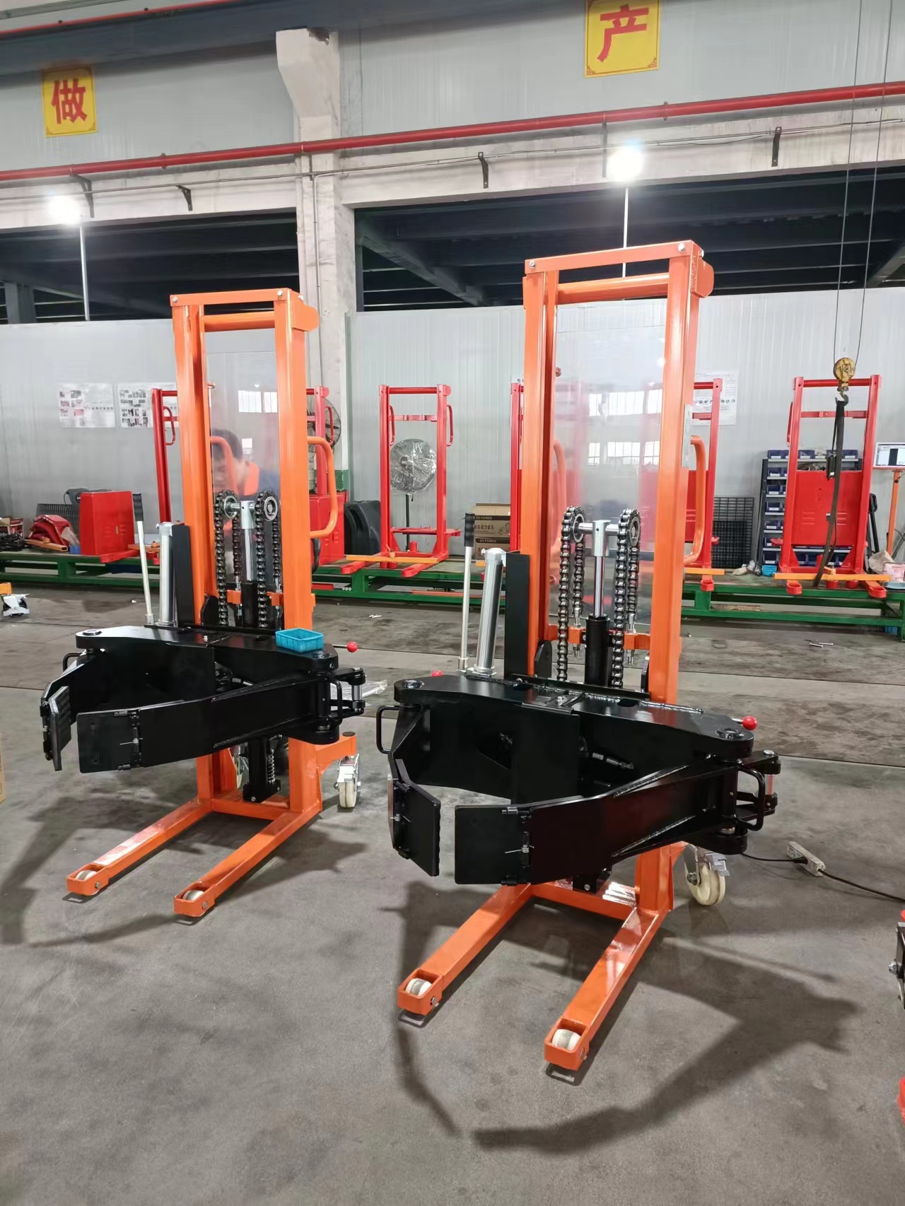 Manual paper roll stacker roll forklift with 90 360 rotation for stacking and conveying paper rolls