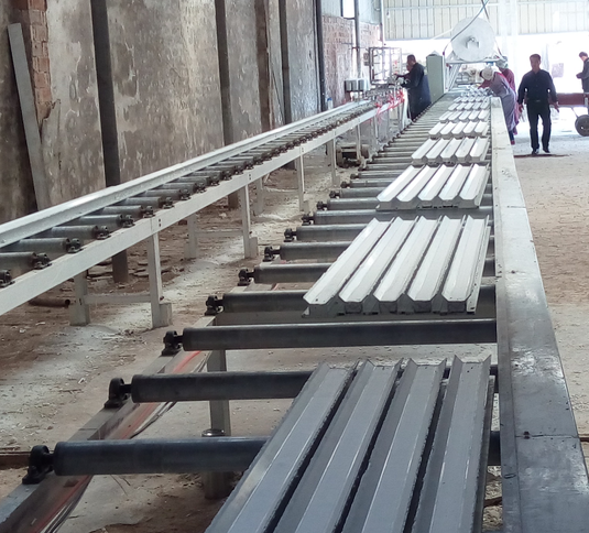 High Output Gypsum Cornice Making Machine For Gypsum Board Production