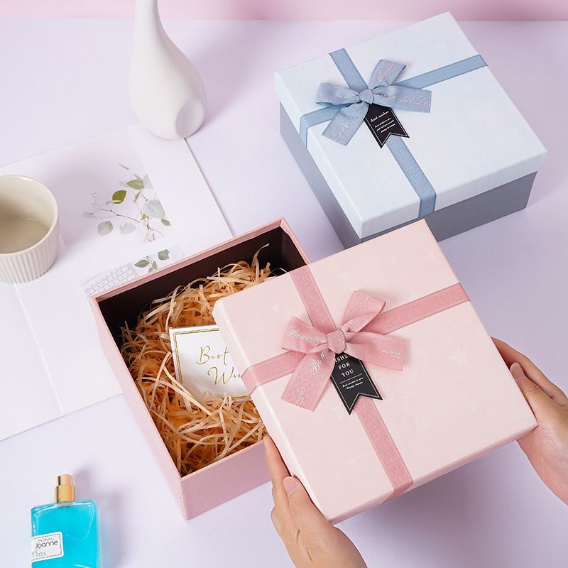 Rigid Cardboard Paper Carton Packaging Christmas Cosmetic Luxury Gift Bags and Boxes