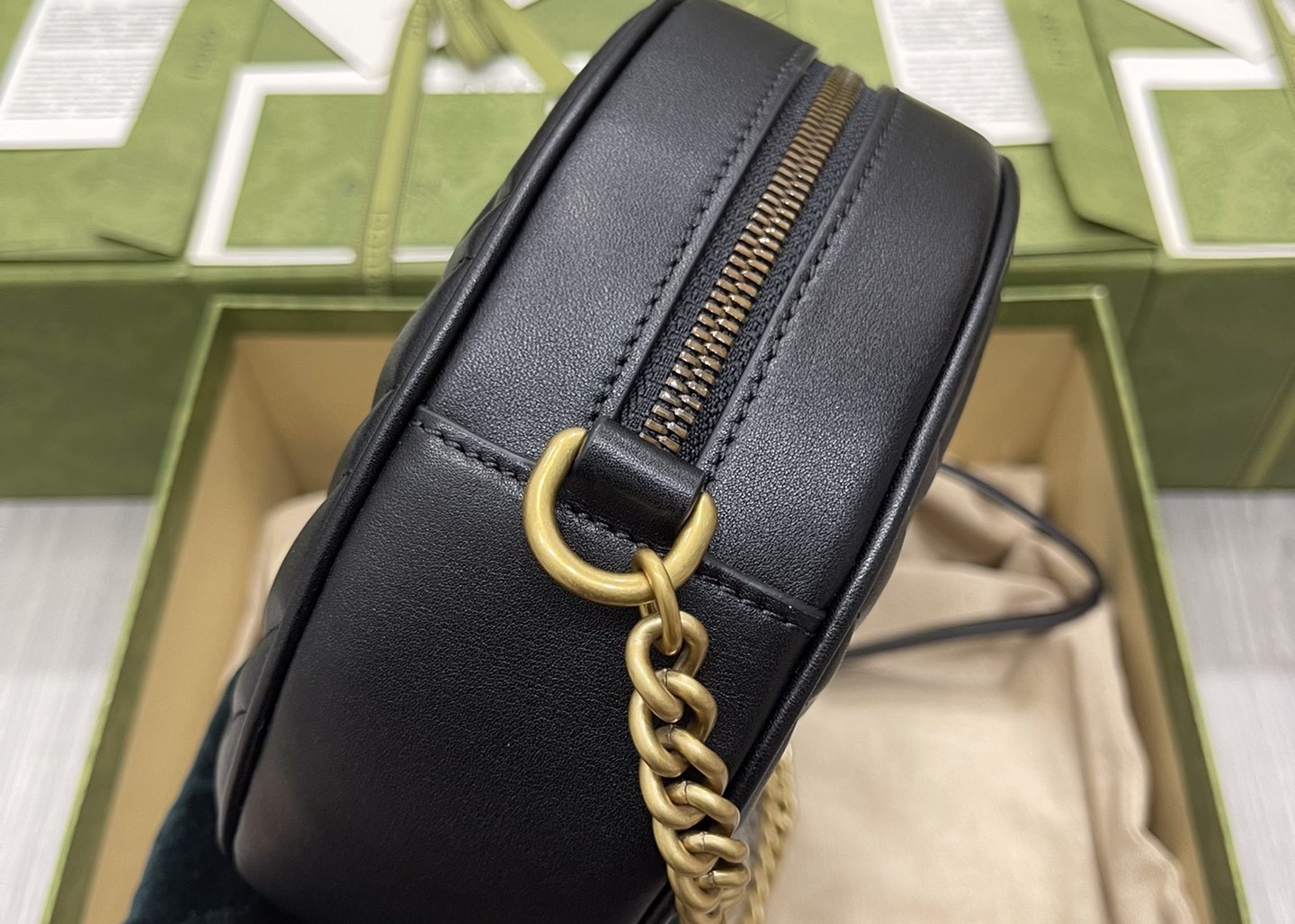 GG Marmont Wave Round Full Leather Chain Bag Soft Leather 18.5cm Length