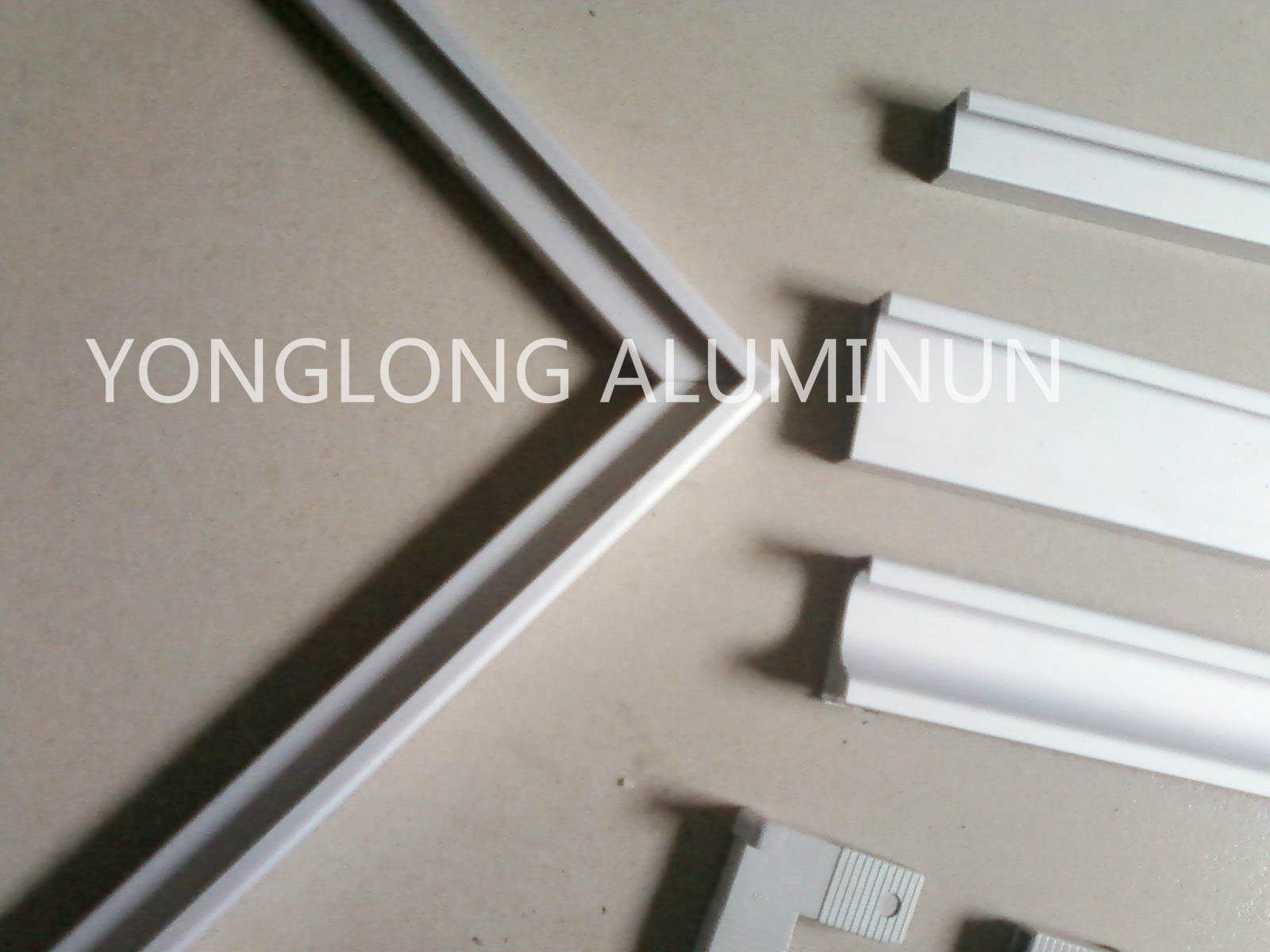 Sliding Glass Window Aluminium Alloy Profile , Stock Aluminum Extrusion Profiles
