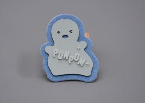 Quality White Microfiber Customized Printed Label Thick Plate Silicone Logo For Clothing wholesale