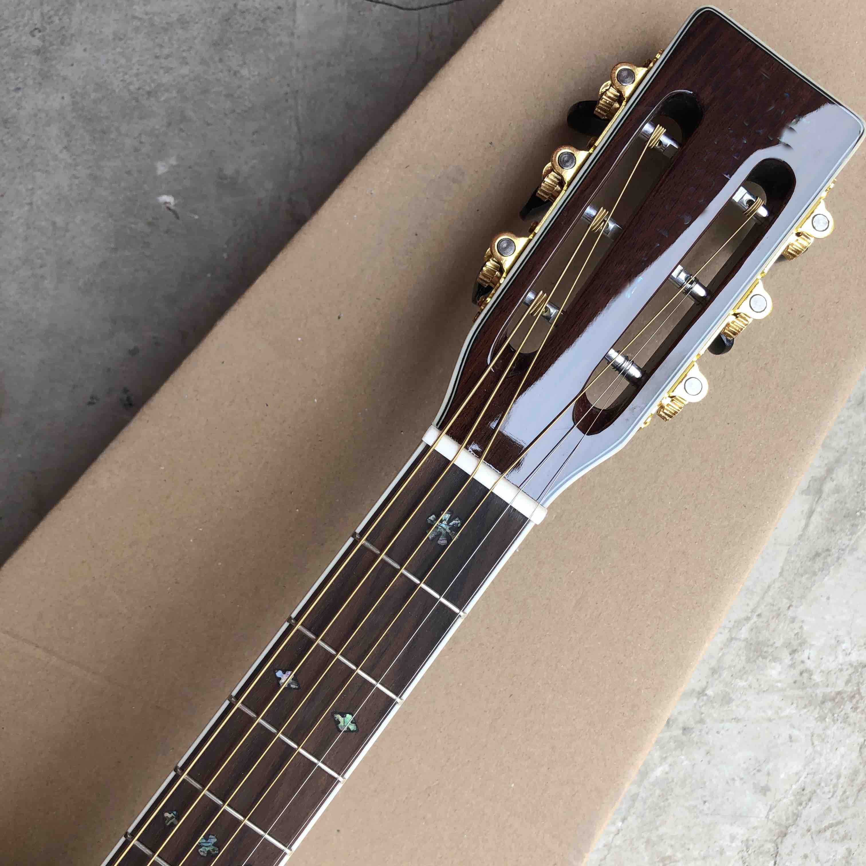 OEM custom acoustic guitar OOO body shape Guitar solid Spruce top real abalone binding and ebony fingerboard