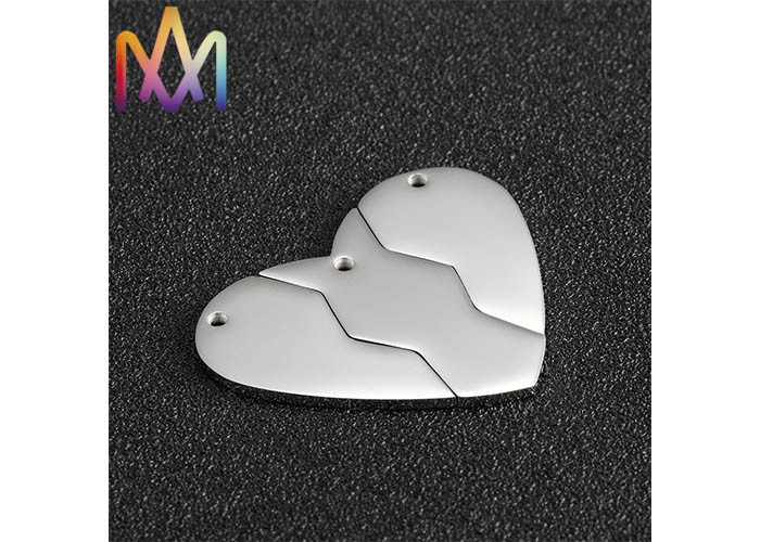 CE 8g Polished Split Spot Stainless Steel Heart Pendant