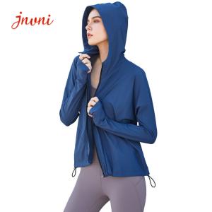 Quality 220gsm Women Yoga Jacket Windproof Cycling Jacket Zipper Adjustable Drawstring wholesale