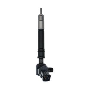 Quality Diesel Common Rail Fuel Injector 23670 0E070 Auto Engine Parts wholesale
