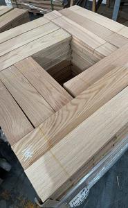 Quality Thick 1.2mm European White Oak Veneer Flooring light color AB grade wholesale