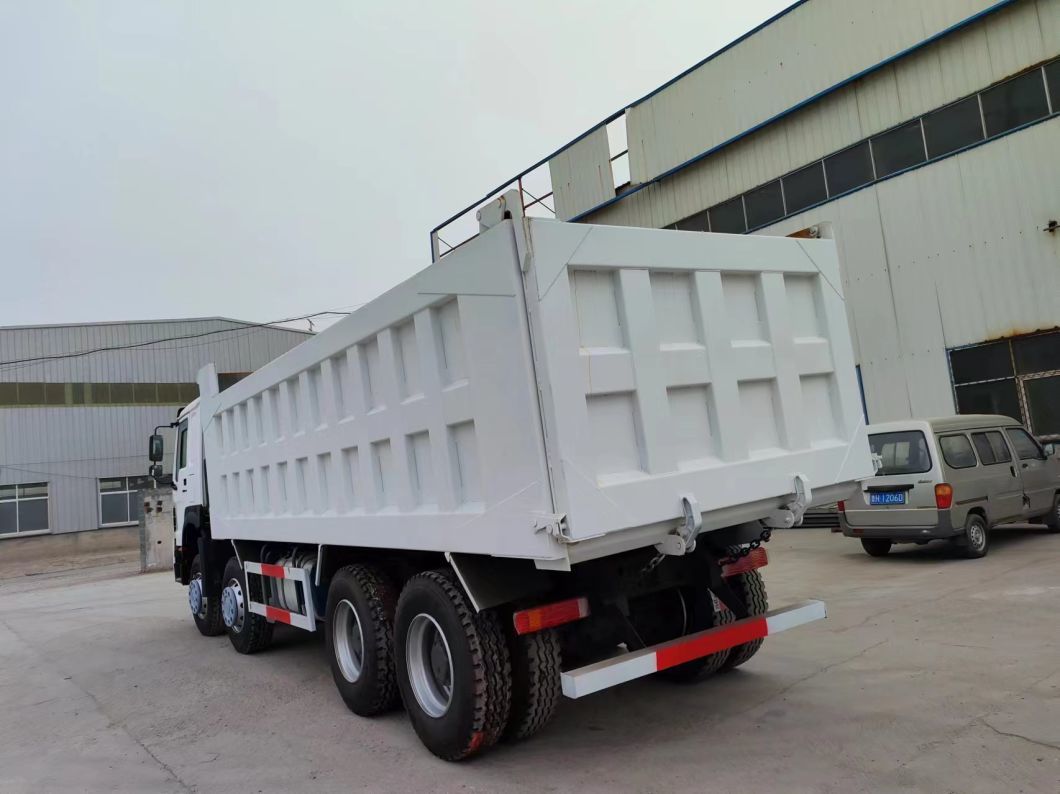 HOWO 8*4 Dump Truck White Transportation 375HP Sinotruk 12 Wheels