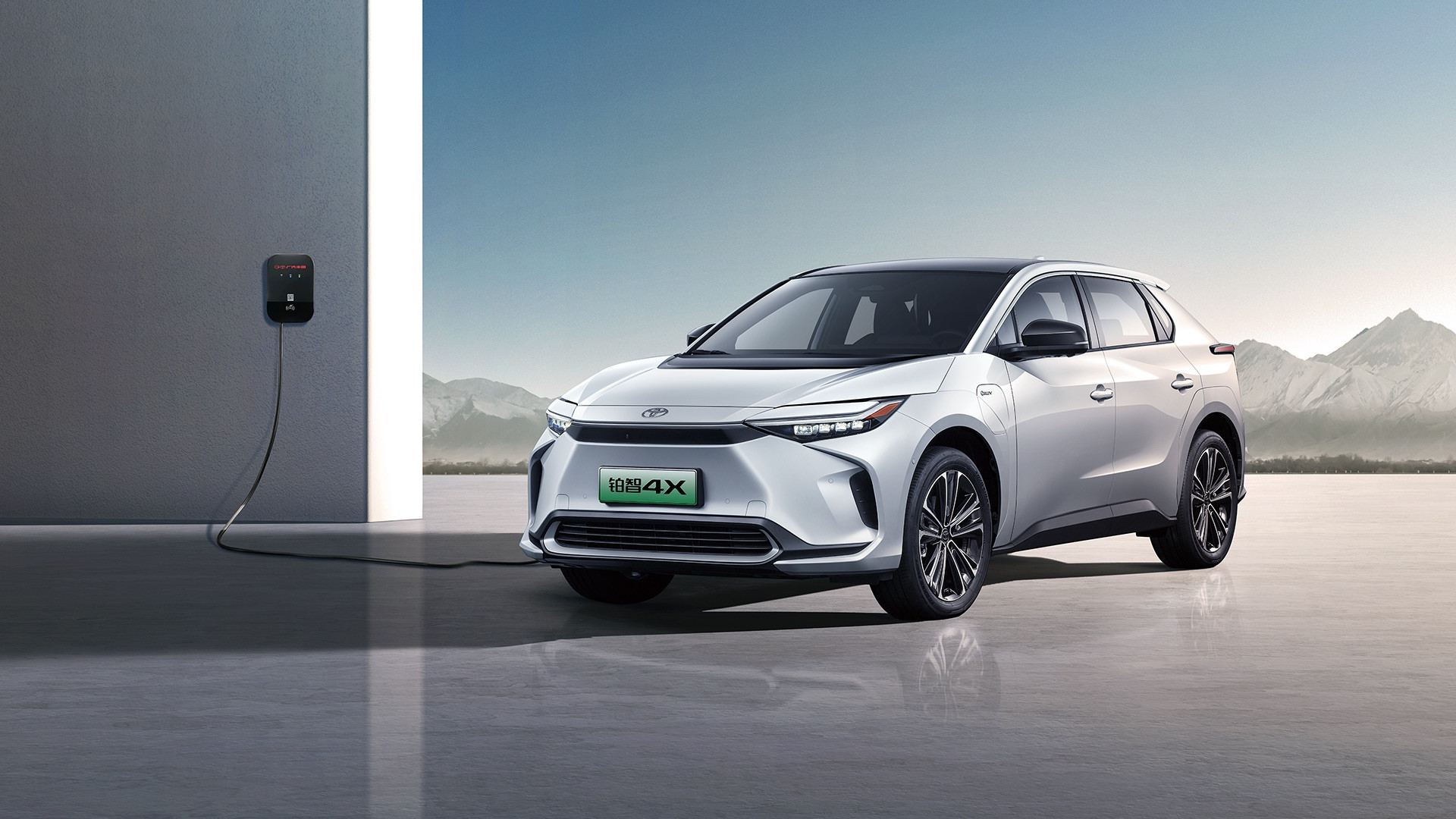 2024 New all electric Toyota EV Vehicle BB Bz4x Suv Cars