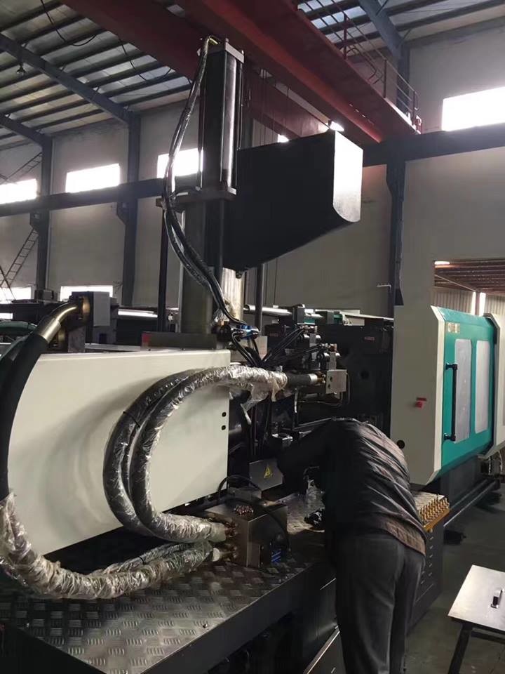 530t Injection Molding Machine