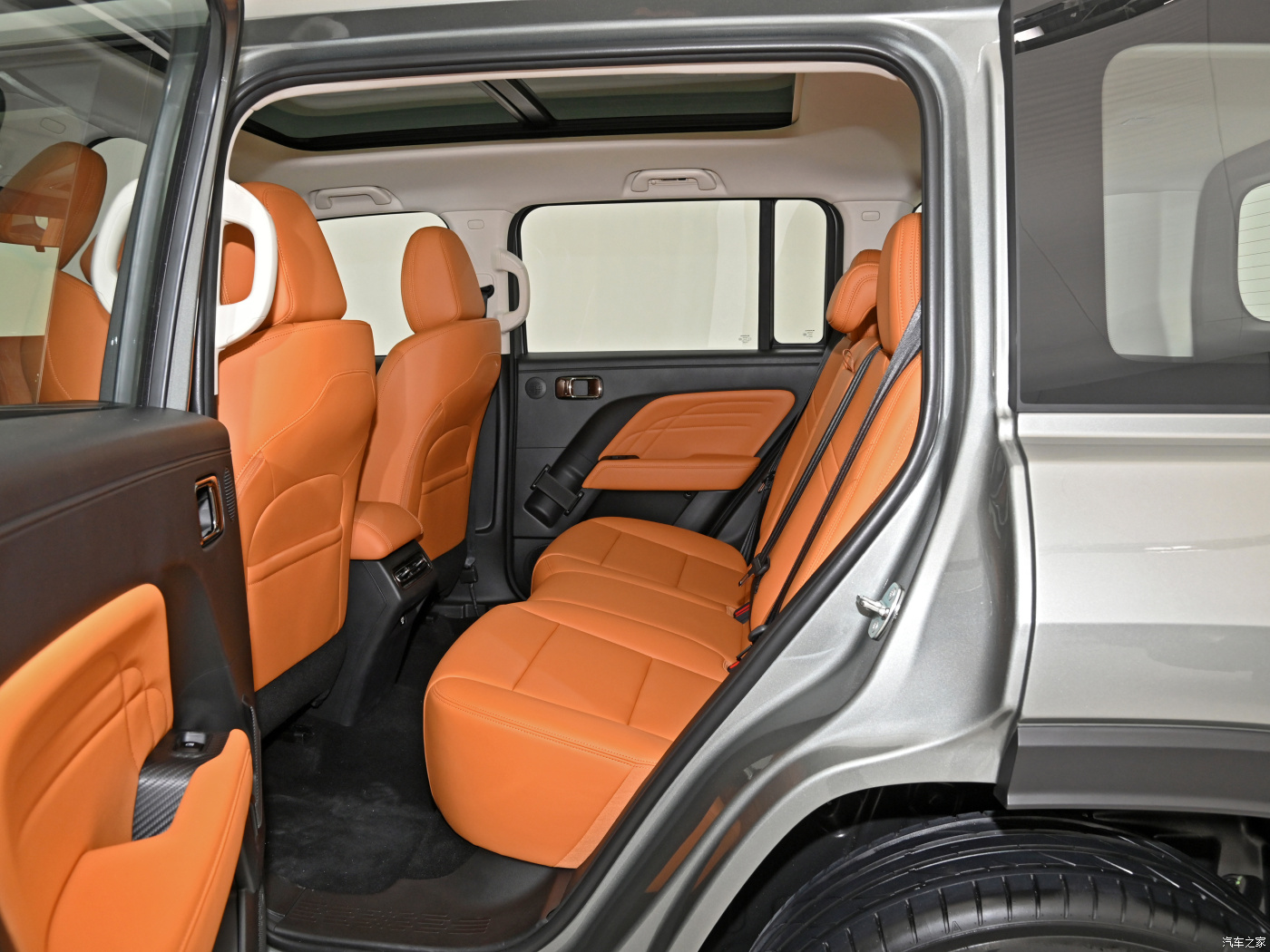 2024 Haval Raptor Hi4 L4 SUV Plug-In Hybrid Energy Vehicle with Max Speed 190 and Long Battery Life 1.5T 167 Horsepower