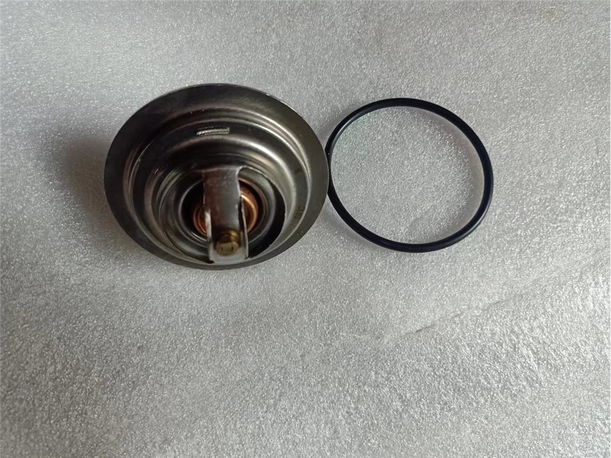 6BD1 6BG1 Thermostat 1137700700 113770-0700 1-13770070-0 For EX200-6 EX200