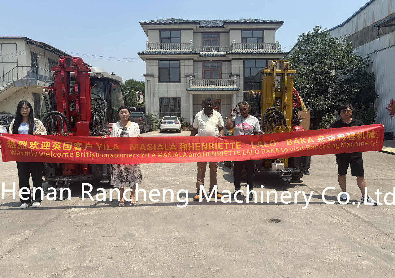 45-65rpm Rotation Speed Borehole Drilling Machine / Water Drilling Machine With 25 Degree Climbing Angle
