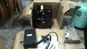 Quality 1HP R404a Tecumseh Reciprocating Compressor Hermetically Sealed CAJ2464Z wholesale