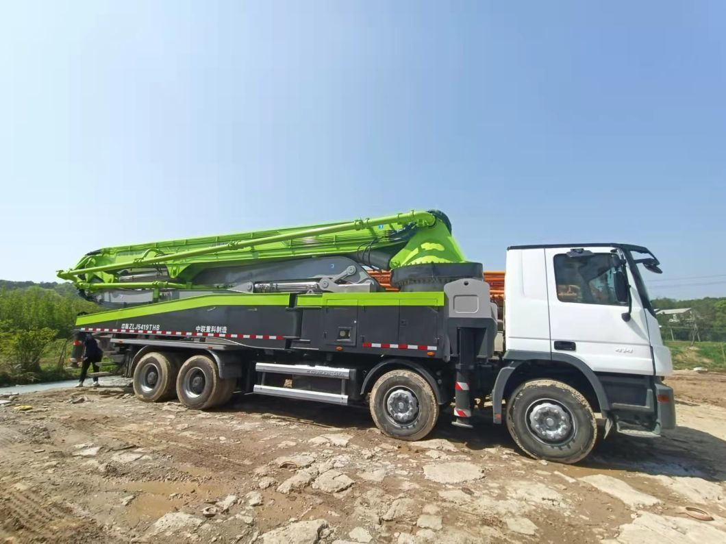 Truck Mounted Concrete Boom Pump Zoomlion 52meter Mounted Pump Truck Good Offer